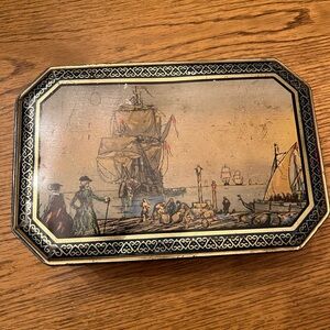 Vintage Octagonal Blue Tin hinged Confectionery Candy Footed~